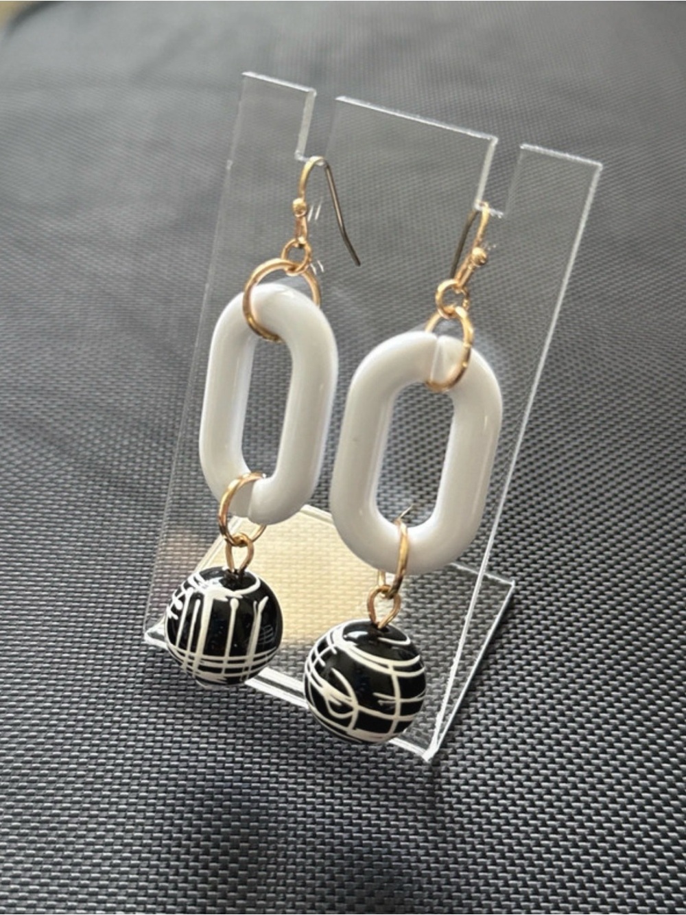 Cato Black, White & Gold Multi-Strand Beaded Necklace Set - Picture 3 of 6